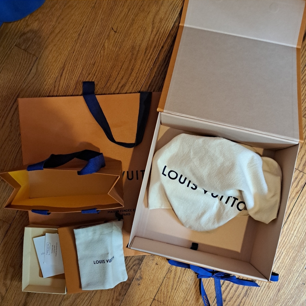 Louis Vuitton Authentic Packaging Bundle - image 3
